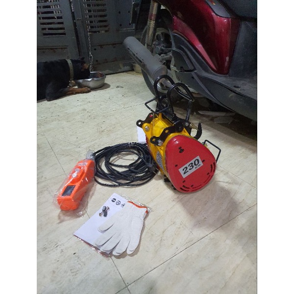 Tời than Le Easy 230kg  - Công suất 1700W - Lắp Đặt Điều Khiển Từ Xa Tời   - Bảo Hành 6 Tháng Cty