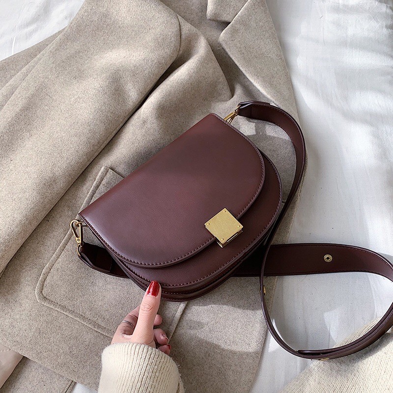 Túi da Saddie Bag | BigBuy360 - bigbuy360.vn