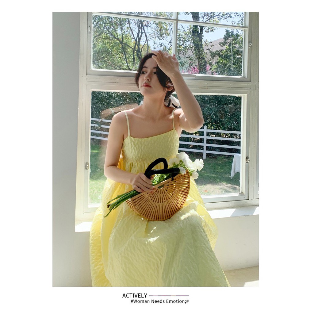 Đầm hai dây dáng xòe màu vàng Korea