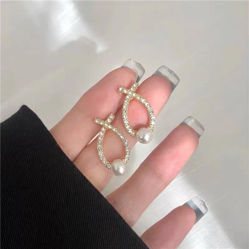 Bông Tai Hình Học Đính Ngọc Trai Phong Cách Hàn Quốc