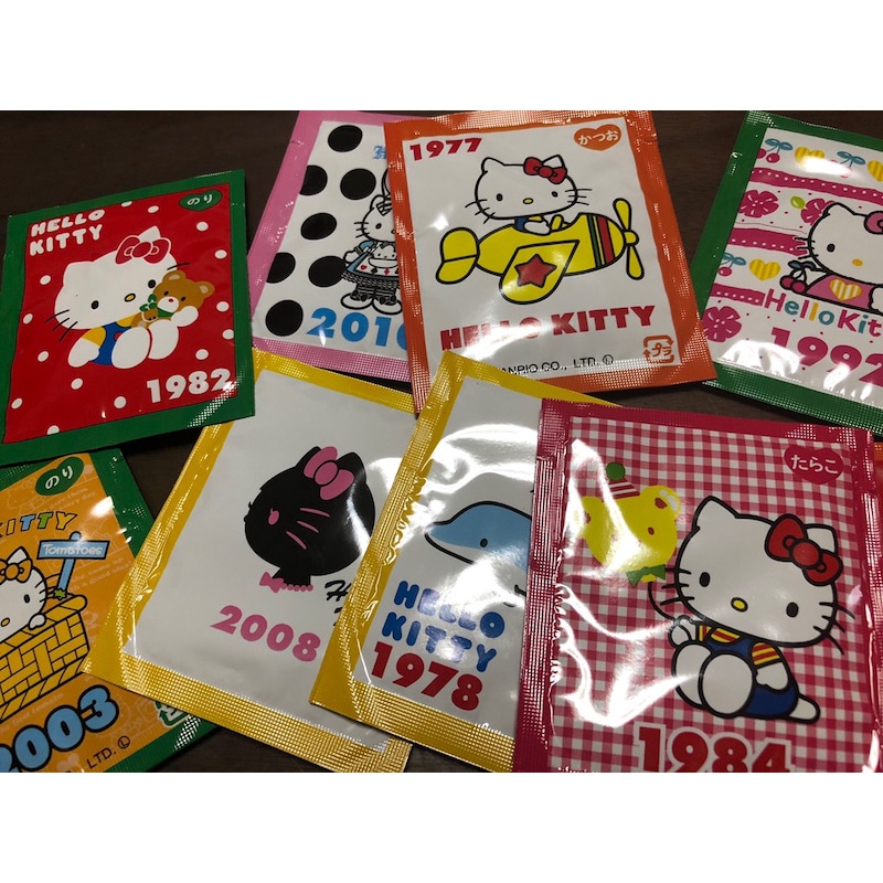 Gia vị rắc cơm Hello Kitty 20 gói nhỏ