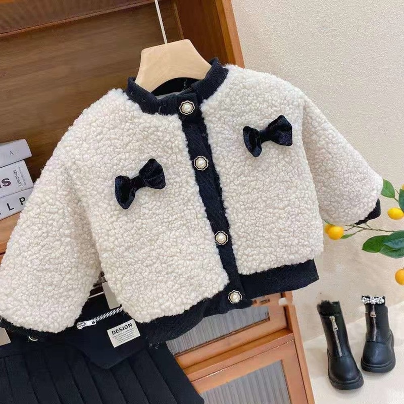 Áo khoác đính nơ phong cách Hàn Quốc cho bé gái