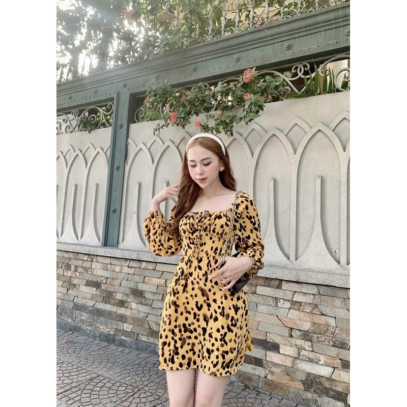 Váy hoạ tiết da beo, dây rút ngực