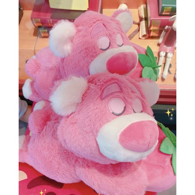 Gấu bông Lotso ôm dâu ( có thơm nhẹ mùi dâu )