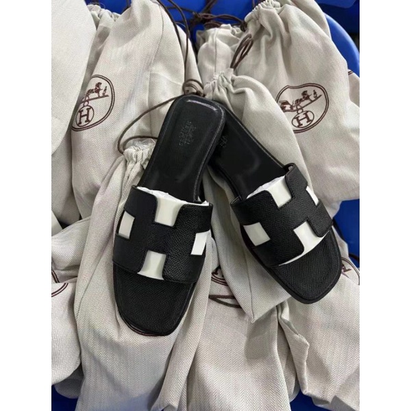 Dép lê HM hàng cao cấp.