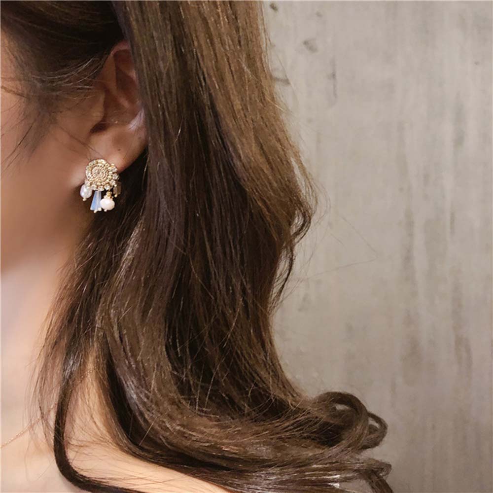 Đôi Khuyên Tai Dài Phối Hạt Ngọc Trai Giả Thời Trang Cho Nữ