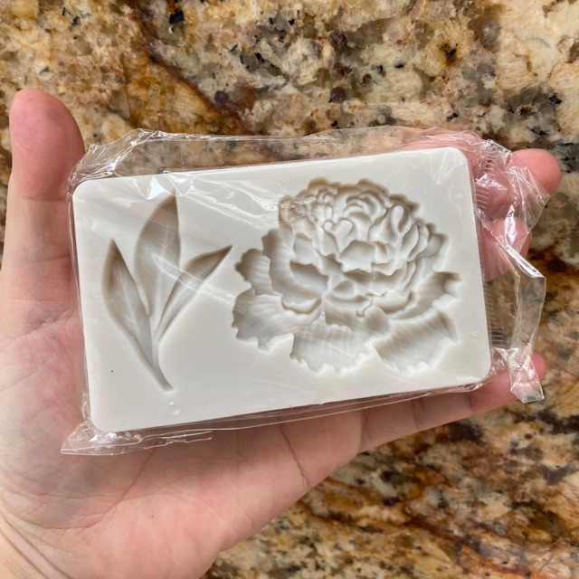 Khuôn hoa mẫu đơn kèm lá