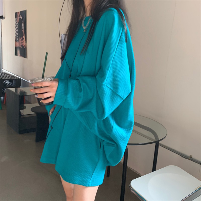Set thể thao với áo dài tay với quần short ngắn thu đông Inin Shop