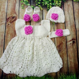 Set đồ len trẻ em cho bé tu 1 tuổi