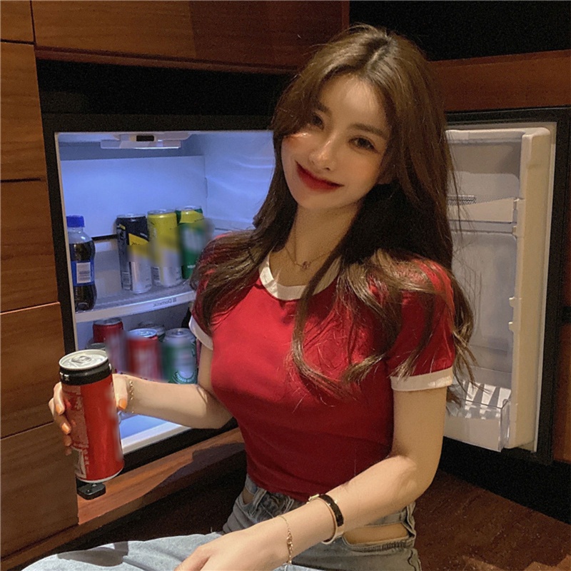 Áo Thun Nữ Ngắn Tay Cổ Tròn Thời Trang