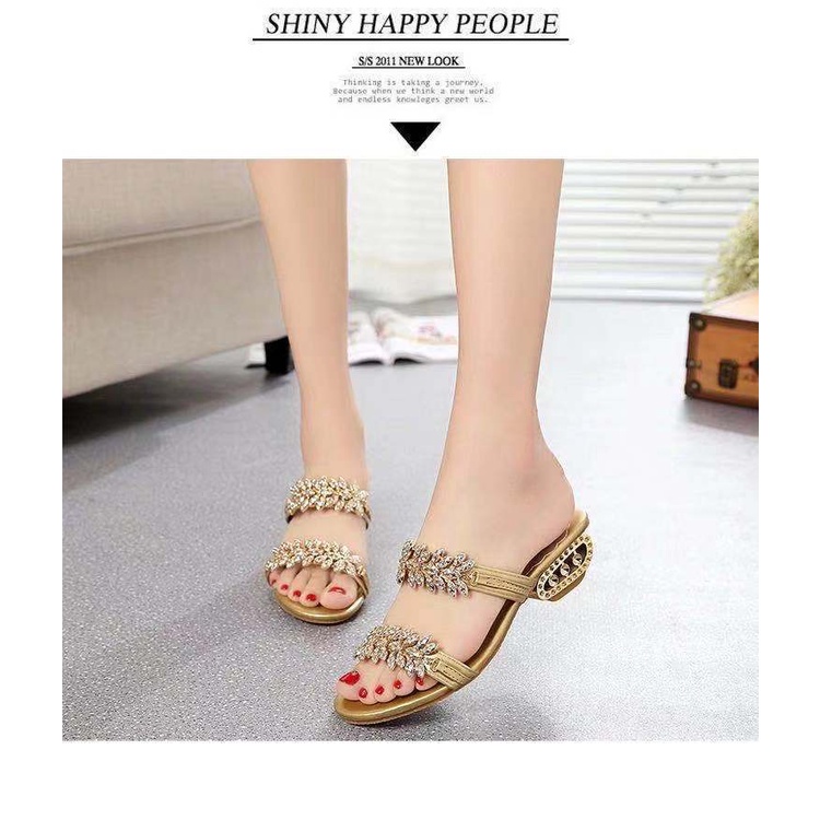 Dép Sandal Cao Gót Đính Đá Pha Lê Phong Cách Thời Trang Mới 2022