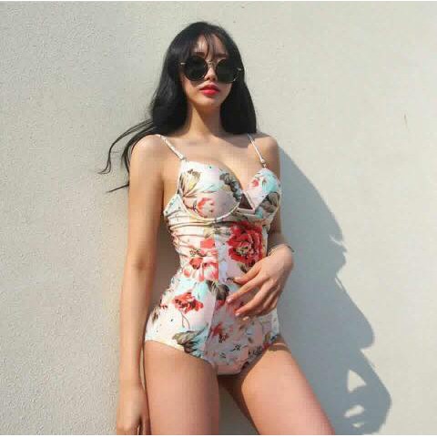 bikini liền mảnh họa tiết hoa hồng đáng yêu