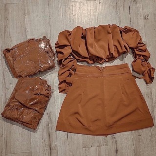SET ÁO CROP NHÚN CHÂN VÁY