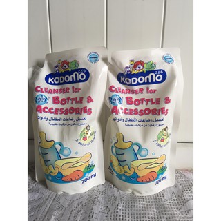 Nước rửa bình sữa Kodomo dạng túi 700ml