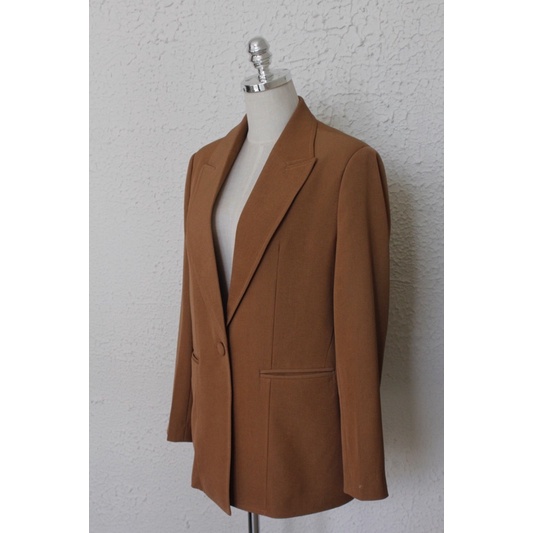 OLALASTUDIO Áo Blazer dáng dài oversize có độn vai ( 3 màu đen, caramel, xanh lá) | BigBuy360 - bigbuy360.vn