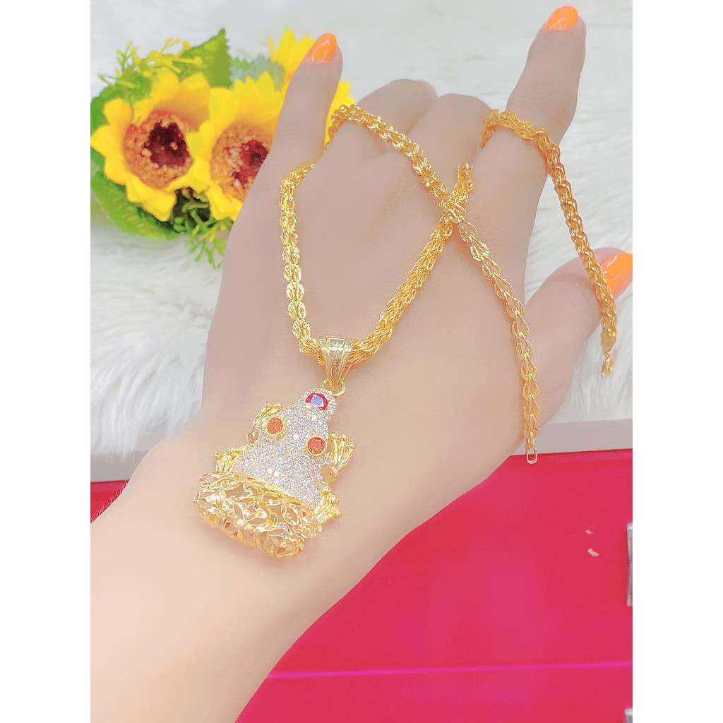 Mặt dây chuyền nữ UHA kiểu dáng sang trọng M729148