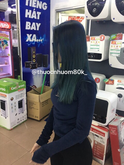 Thuốc nhuộm tóc màu XANH DƯƠNG ĐEN ( tặng kèm trợ nhuộm , găng tay) | BigBuy360 - bigbuy360.vn