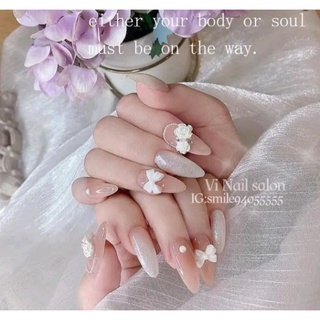 Nail box móng thiết kế hoa hồng xinh xắn