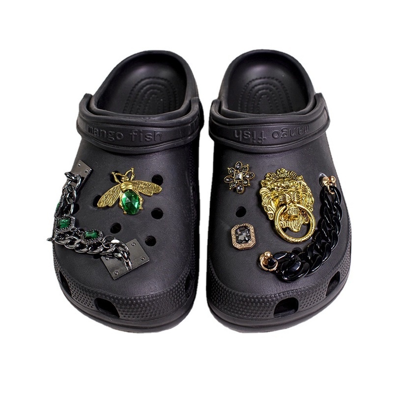 Bộ Phụ Kiện Dây Xích Gắn Đế Giày Crocs Trang Trí Phong Cách Cổ Điển Có Thể Tháo Rời