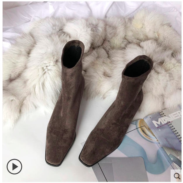 Boot da lộn mũi vuông cao gót dáng ôm chân cao cấp sang chảnh phong cách anh cổ điển trẻ trung . Hàng quảng châu BOCC506