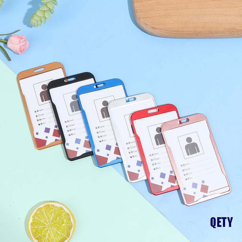 Bảng tên kim loại giữ thẻ tiện lợi