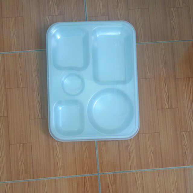 Khay chia cơm inox có nắp đậy