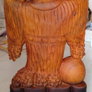Thần tài nghênh hỷ