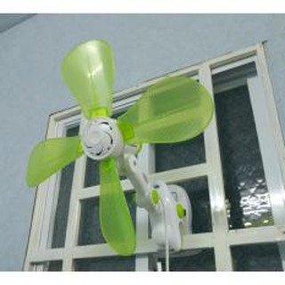 Quạt kẹp , để bàn 5 cánh dẻo - gió mát tự nhiên - quạt tiết kiệm điện .