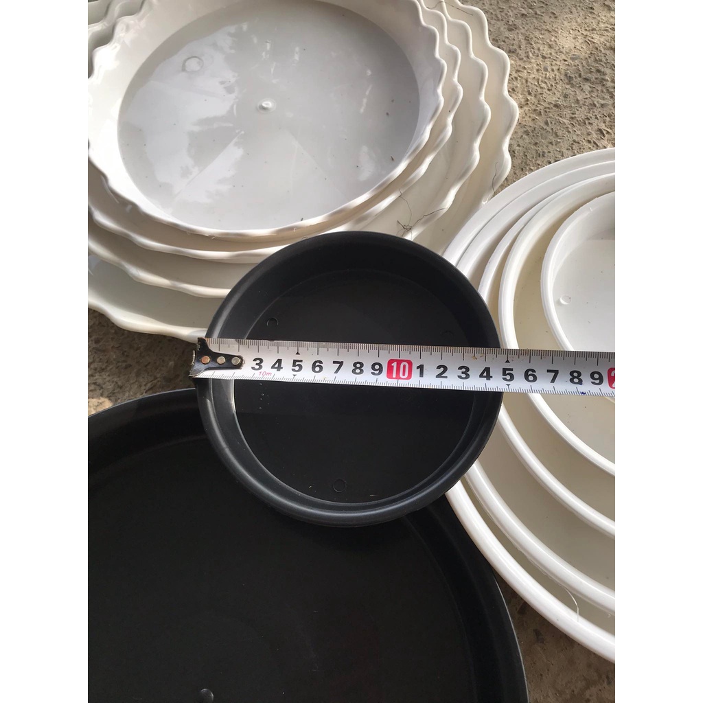Đĩa lót chậu bằng nhựa size từ 10-35cm - MÀU ĐEN