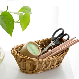 Giỏ nhựa giả mây đan tay đựng mỹ phẩm/đồ dùng nhà tắm