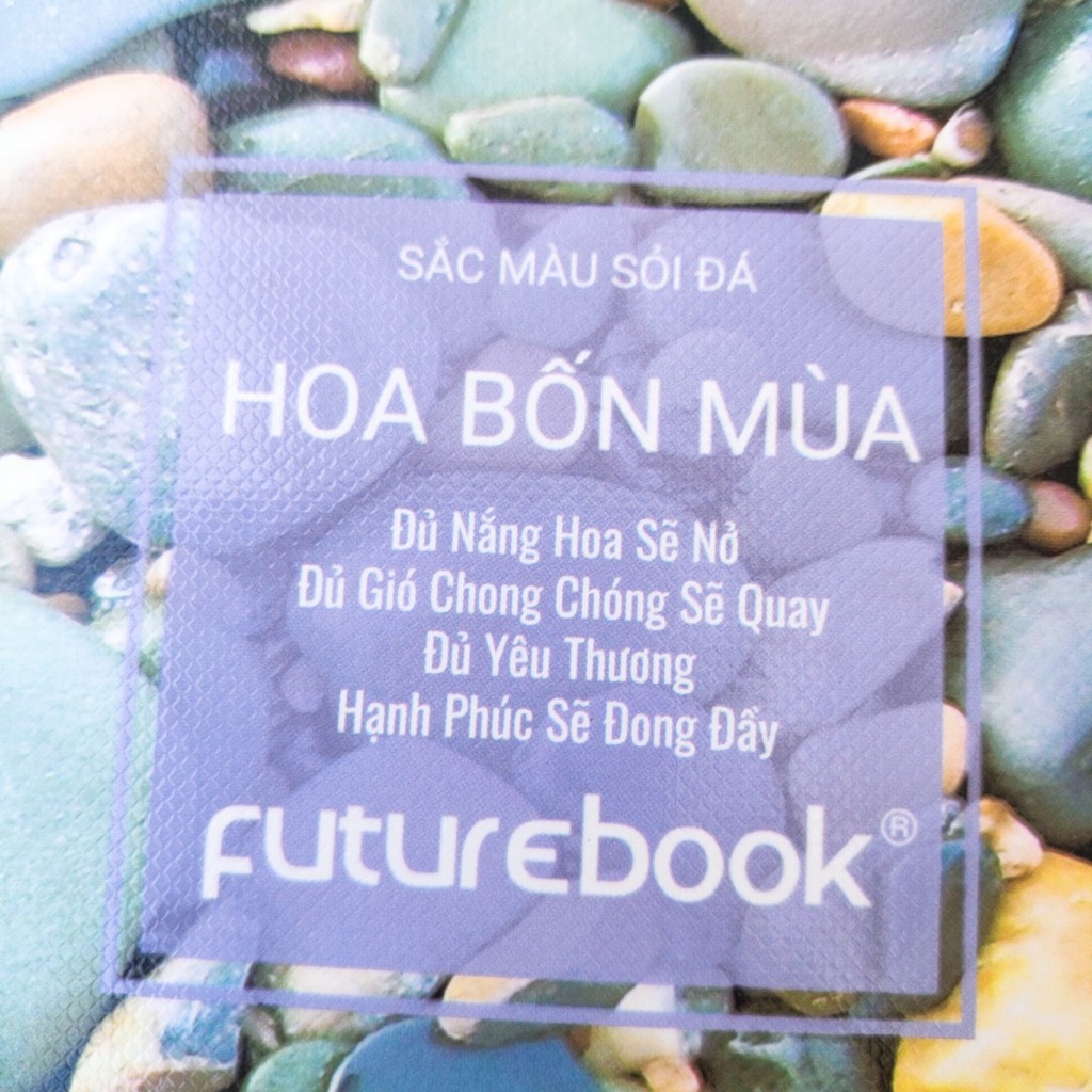 Vở Kẻ Ngang Futurebook Hoa Bốn Mùa - 80 Trang (25.2x17.3cm)