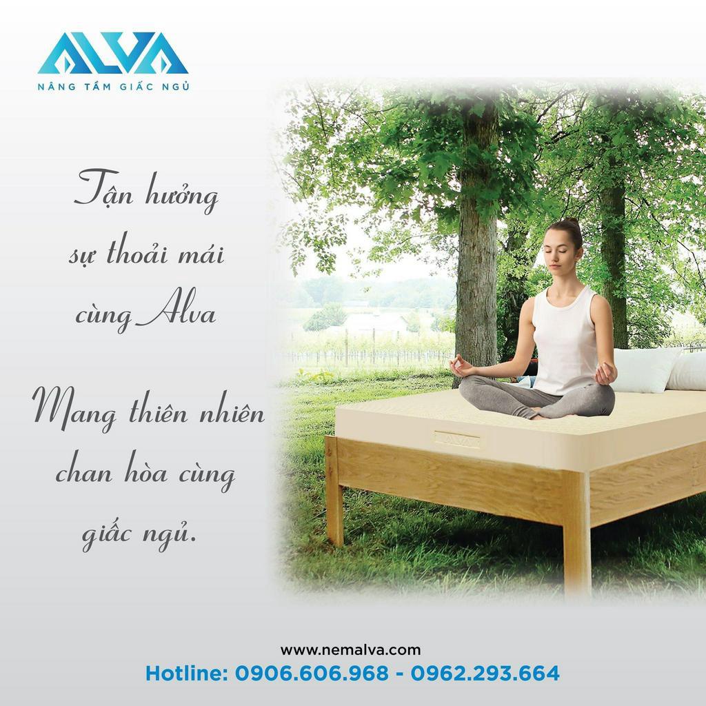 Gối Ôm Cao Su Thiên Nhiên ALVA, size lớn 100 x 20cm, màu kem, kháng khuẩn, kháng nấm mốc, siêu êm ái.