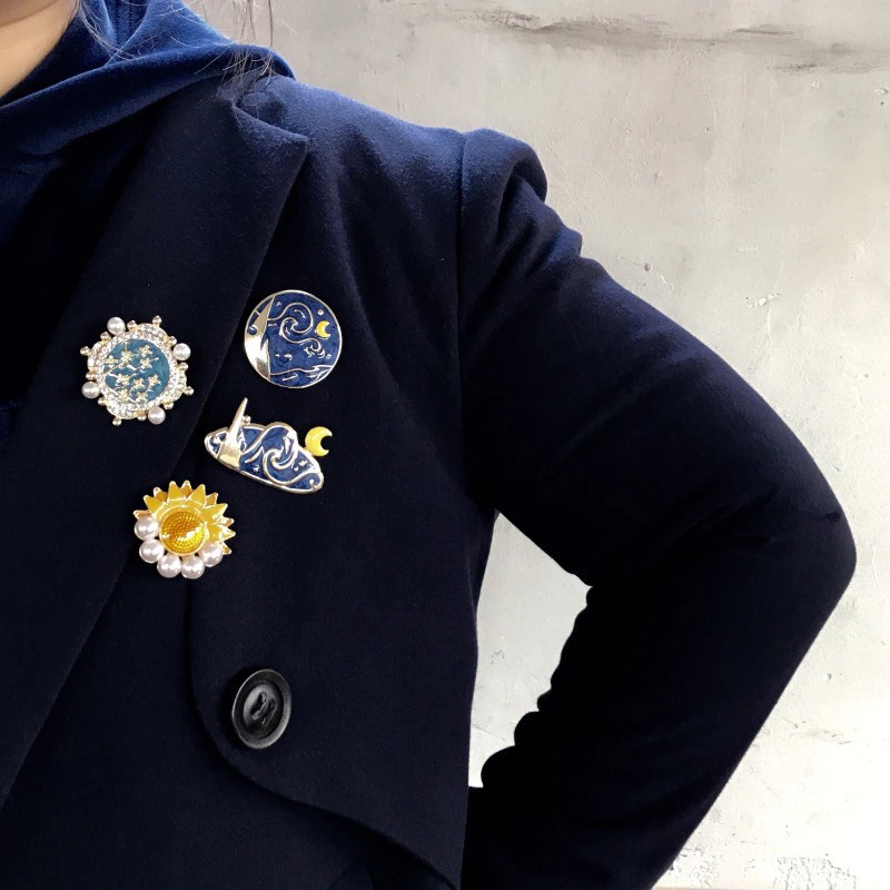 Pin cài áo hoa hướng dương của danh họa Vincent Van Gogh - GC179