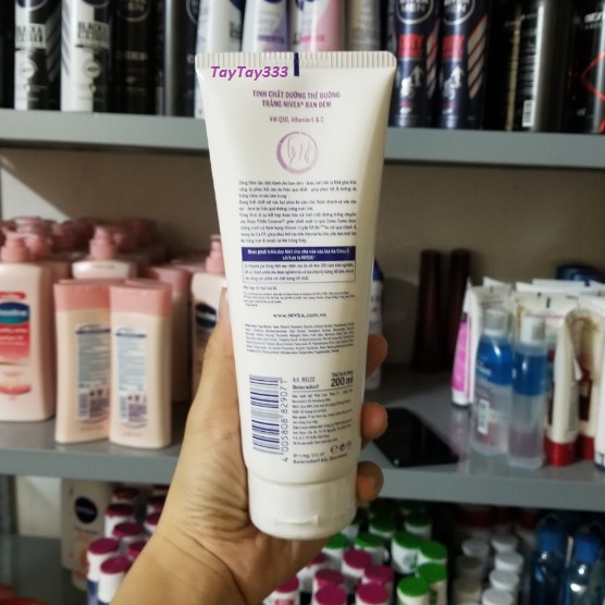 Tinh chất dưỡng thể dưỡng trắng Nivea ban đêm 200ml | BigBuy360 - bigbuy360.vn