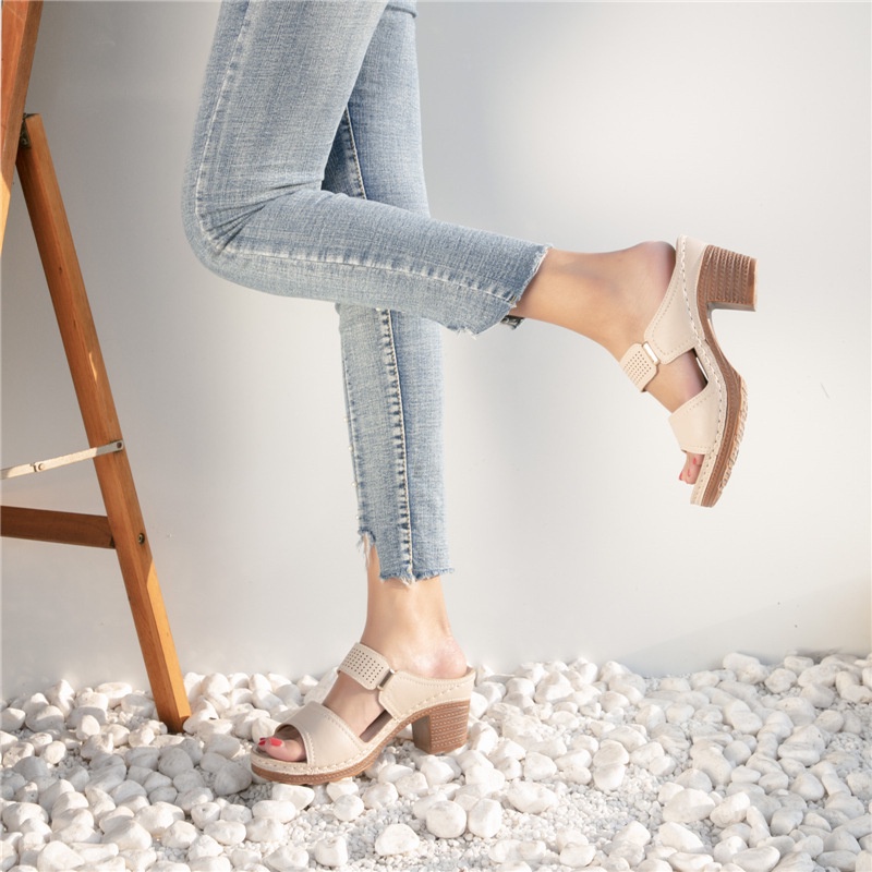 Giày cao gót sandal IELGY đế dày ngoại cỡ cho nữ