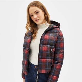 Áo phao bershka