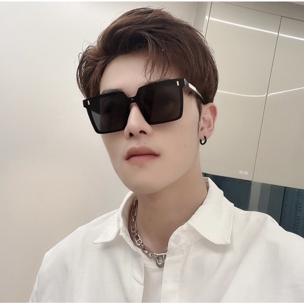 Kính mát nam hay nũ đều được 1142, mẫu đang hot nhất năm form vuông dễ mang, tặng kèm hộp và khăn