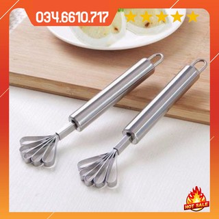 Dụng cụ đánh vảy cá và nạo dừa tiện dụng