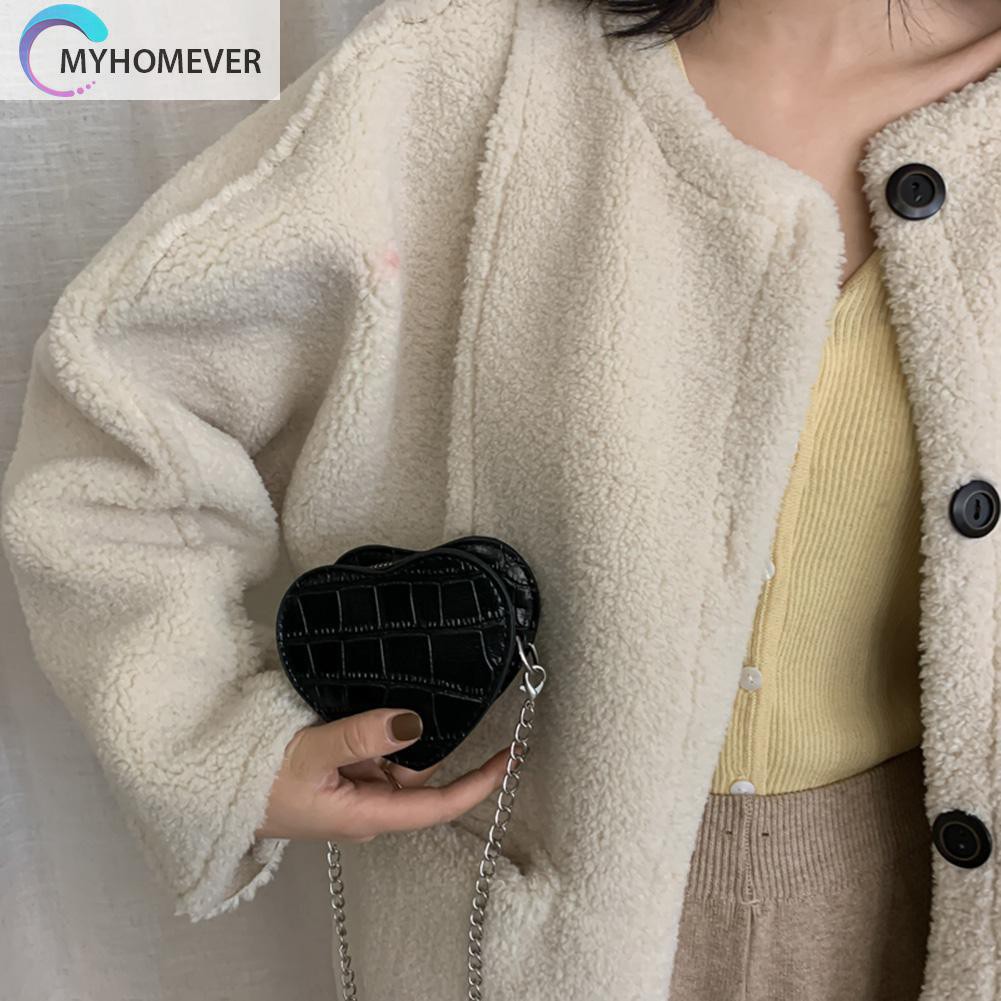 Túi Đeo Chéo Hình Trái Tim Chất Liệu Da Cho Nữ