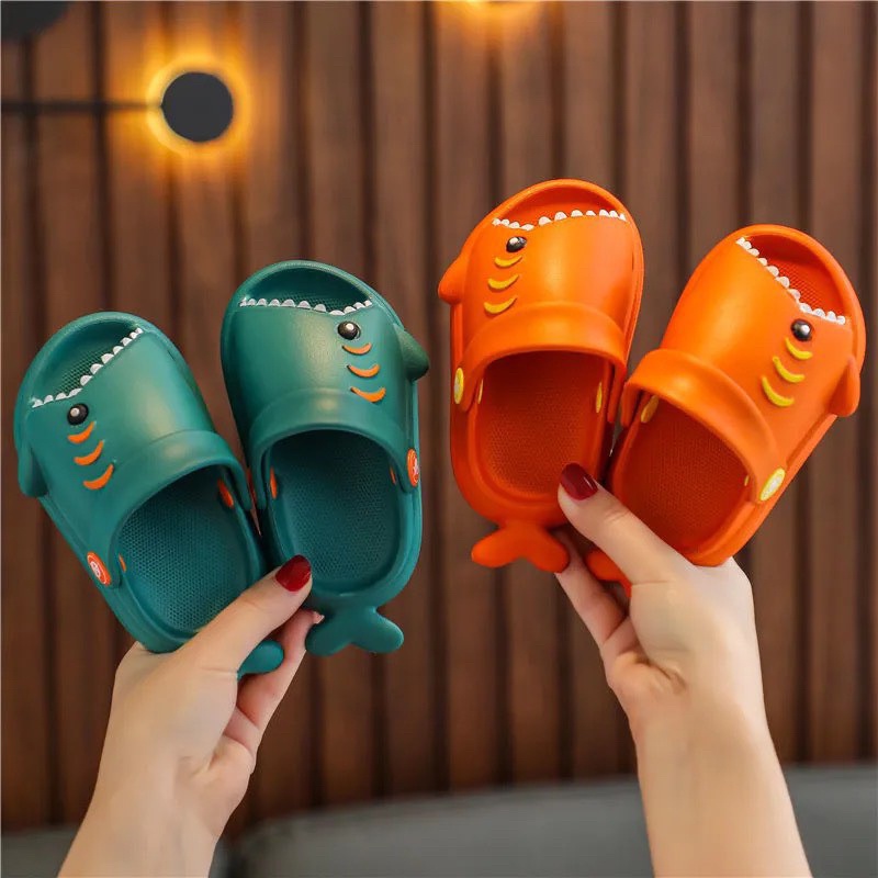 Dép Cho Bé Gái, Bé Trai, Dép Sục Quai Hậu Baby Shark, siêu nhẹ, chống trơn trượt