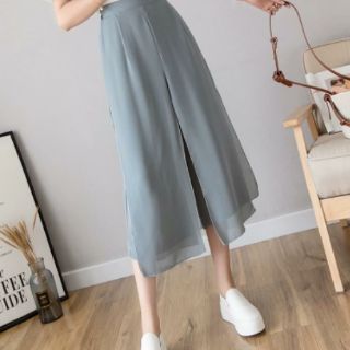 Quần Voan Ống Xoắn
