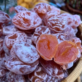 Xí muội ôliu thái lon pet 500gr