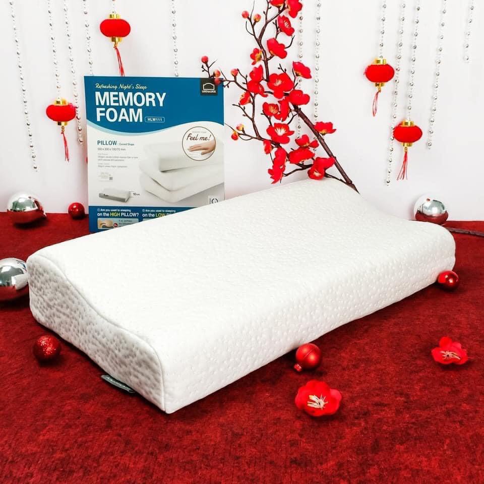 LOCK & LOCK - GỐI CONG MEMORY FOAM  HLW111 (50cm x 30cm x 10cm)