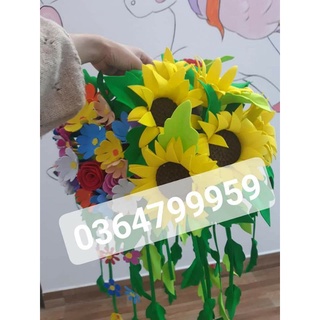 Hoa dây trang trí góc,lớp học