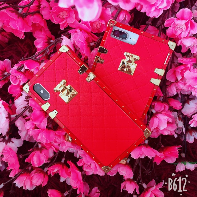 Ốp dẻo da Chanel iphone