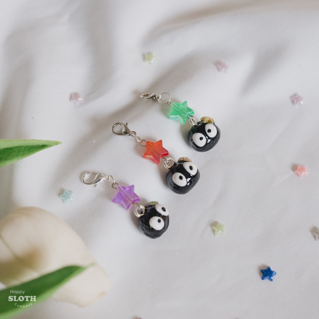 Móc Khoá Bồ hóng bằng Đất sét | Soot(ing) stars | Polymer clay keychain