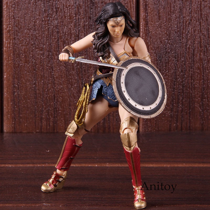 Mô Hình Nhân Vật Wonder Woman Bằng Nhựa Pvc