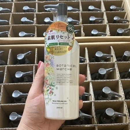 Tẩy da chết thảo mộc Botanical 300ml