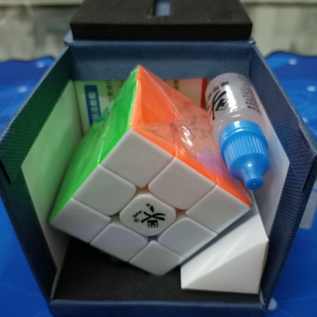Rubik Dayan Tengyun v1 tặng kèm Dayan Lube