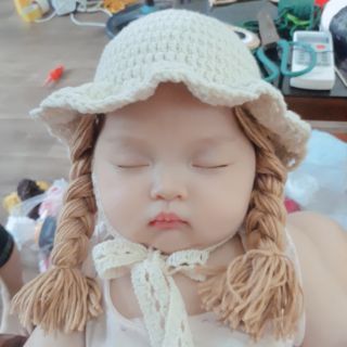Mũ tóc thắt bím cho bé